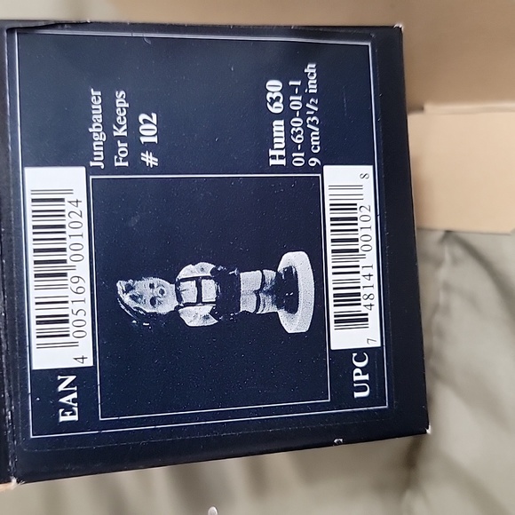 Hummels - Picture 10 of 16